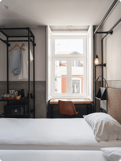 carousel_cool_room_01